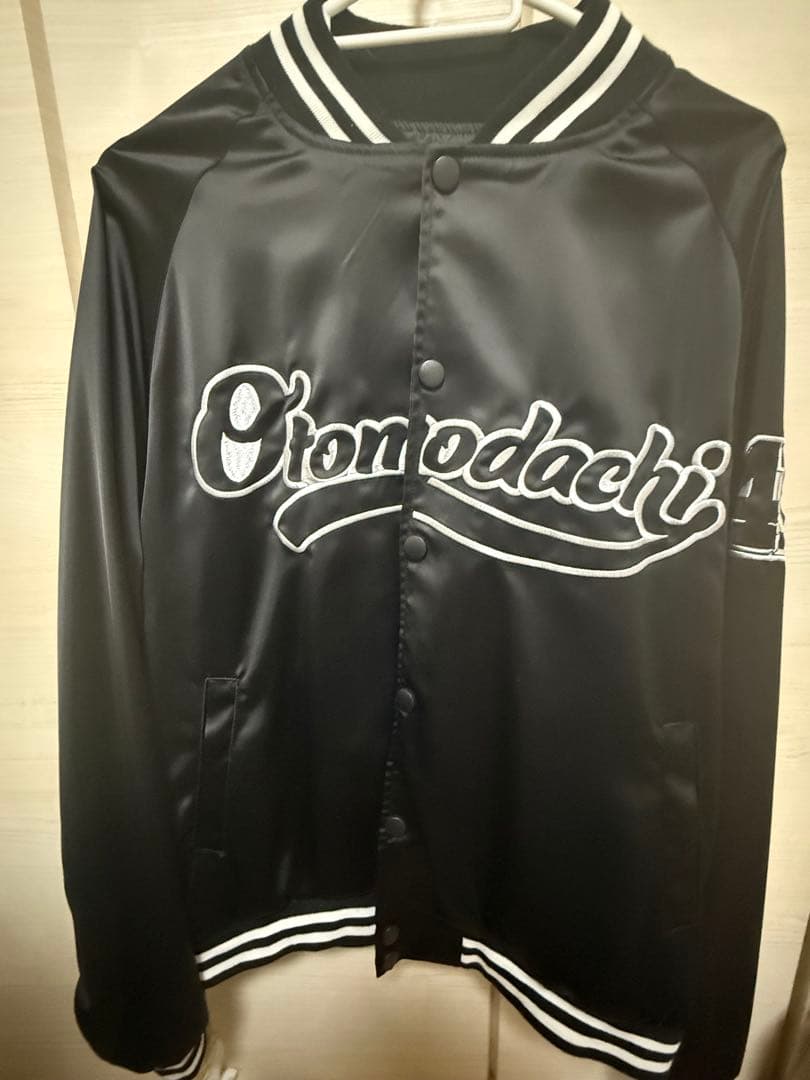 オトモダチ スタジャン ブラック