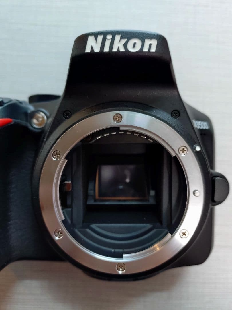 Nikon D3500 デジタル一眼レフカメラ 本体