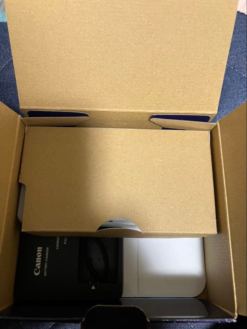 イーストsun Canon デジカメ