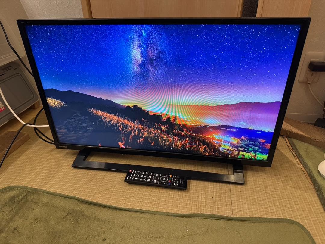 東芝 TOSHIBA　レグザ　テレビ 32型　32S22　2019年製　超美品！