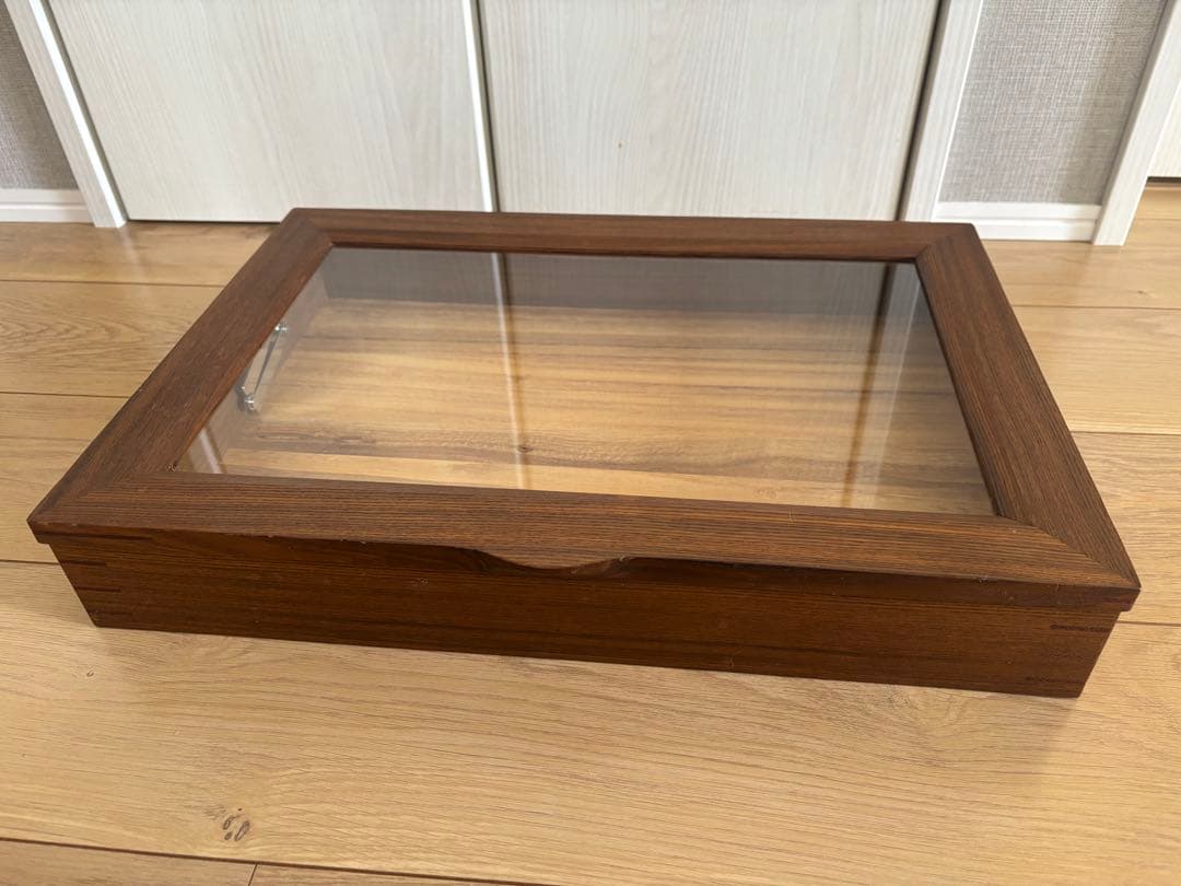 木製ガラス蓋付きディスプレイケース