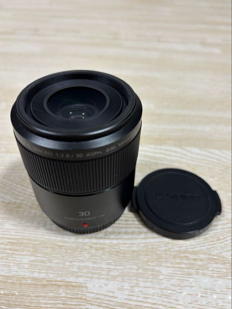 LUMIX G MACRO 30mm F2.8 マクロレンズ