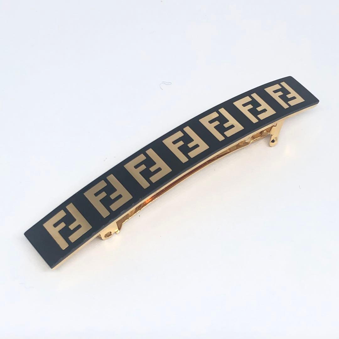 Fendi ヘアピン バレッタスタイル