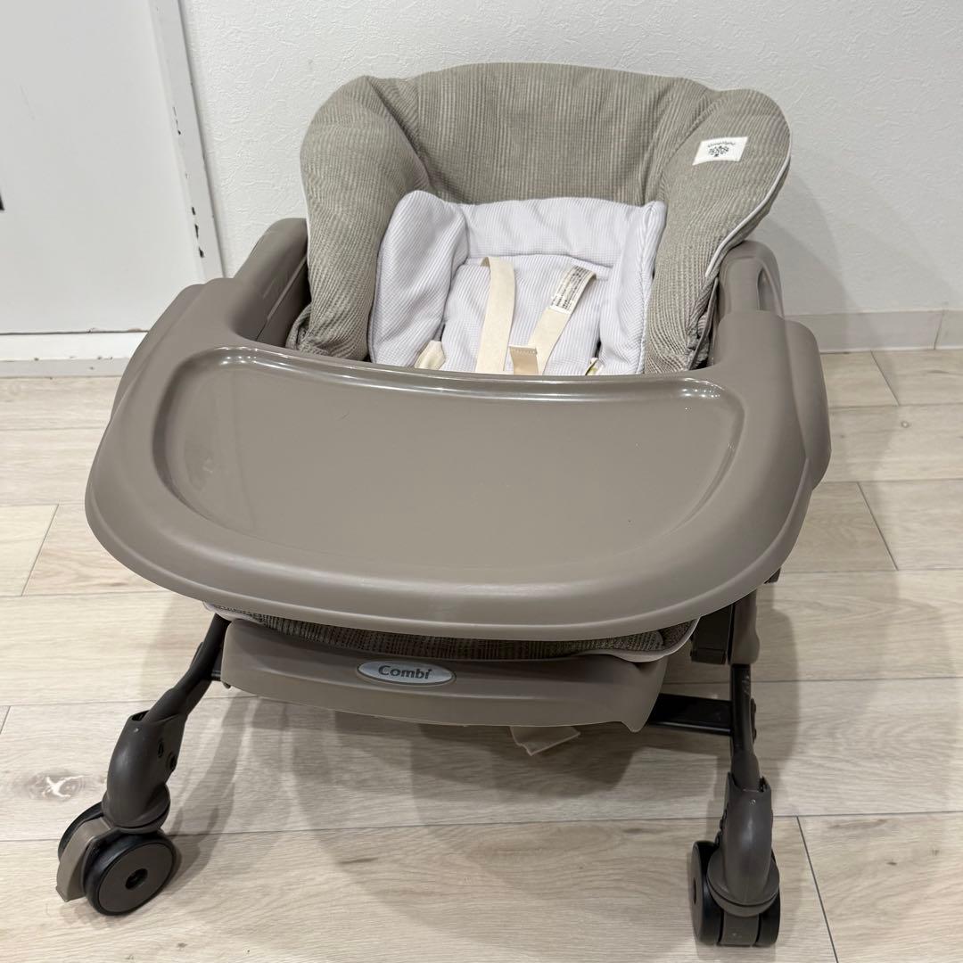 Combi ネムリラ Simplight （トイザらス・ベビーザらス限定モデル）