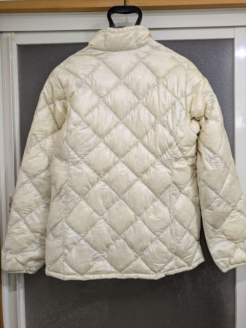 モンベルスペリオダウン ジャケット Women's　XL
