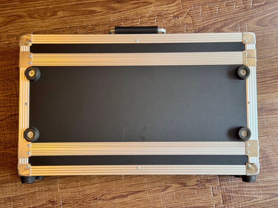 penn elconの2Uラックケース ブラックマジックデザイン ラックマウント