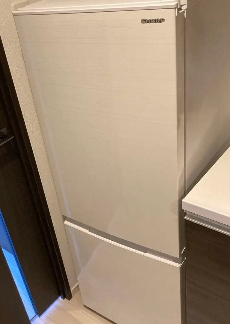 SHARP 冷蔵庫　一人暮らし用