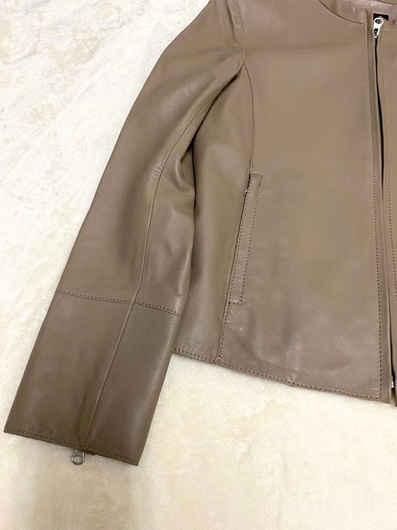 【ぴーちゃん さま専用】23区 シープレザー ノーカラージャケット25周年モデル