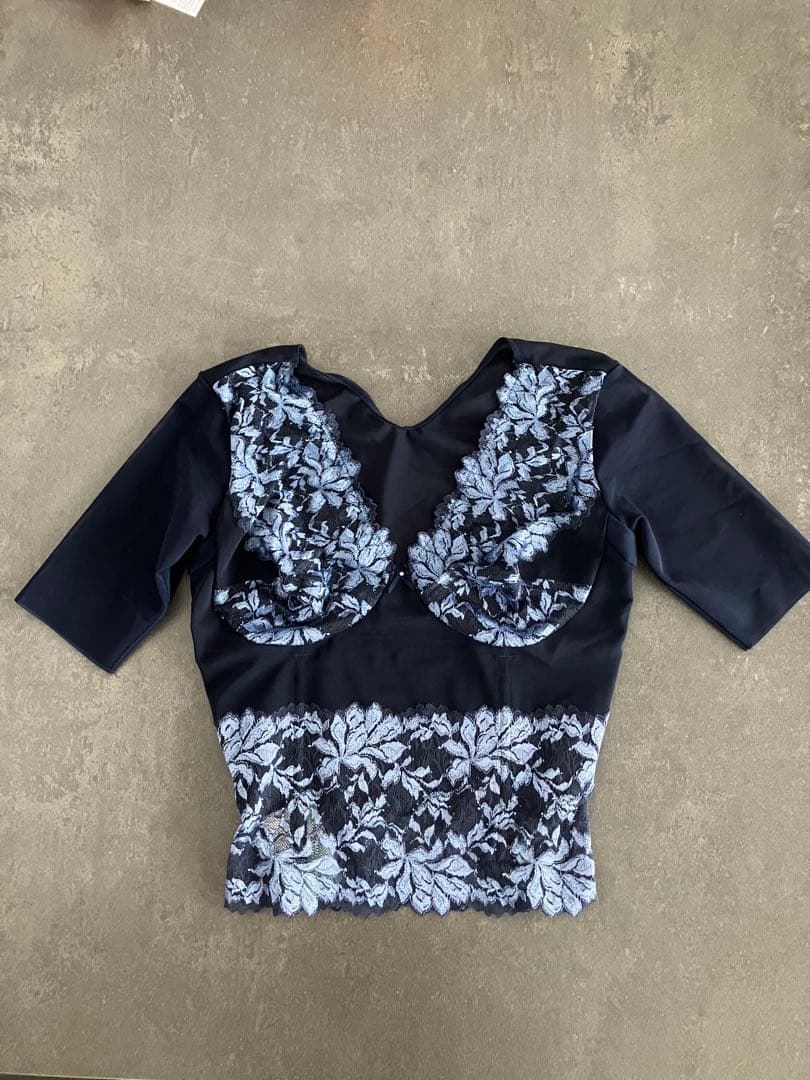 【値下げ】ダイアナ　フラワージェンヌ　アームビスチェ　CD80 ネイビー