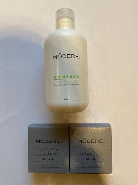 モデーア　バブルバス×1　ファンデーションアイボリー×1　ライトアイボリー×1