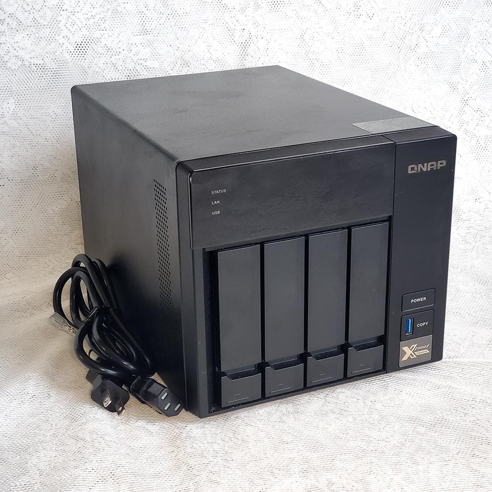 QNAP TS-473 メモリ16GB / 512GB SSD / 10GbE