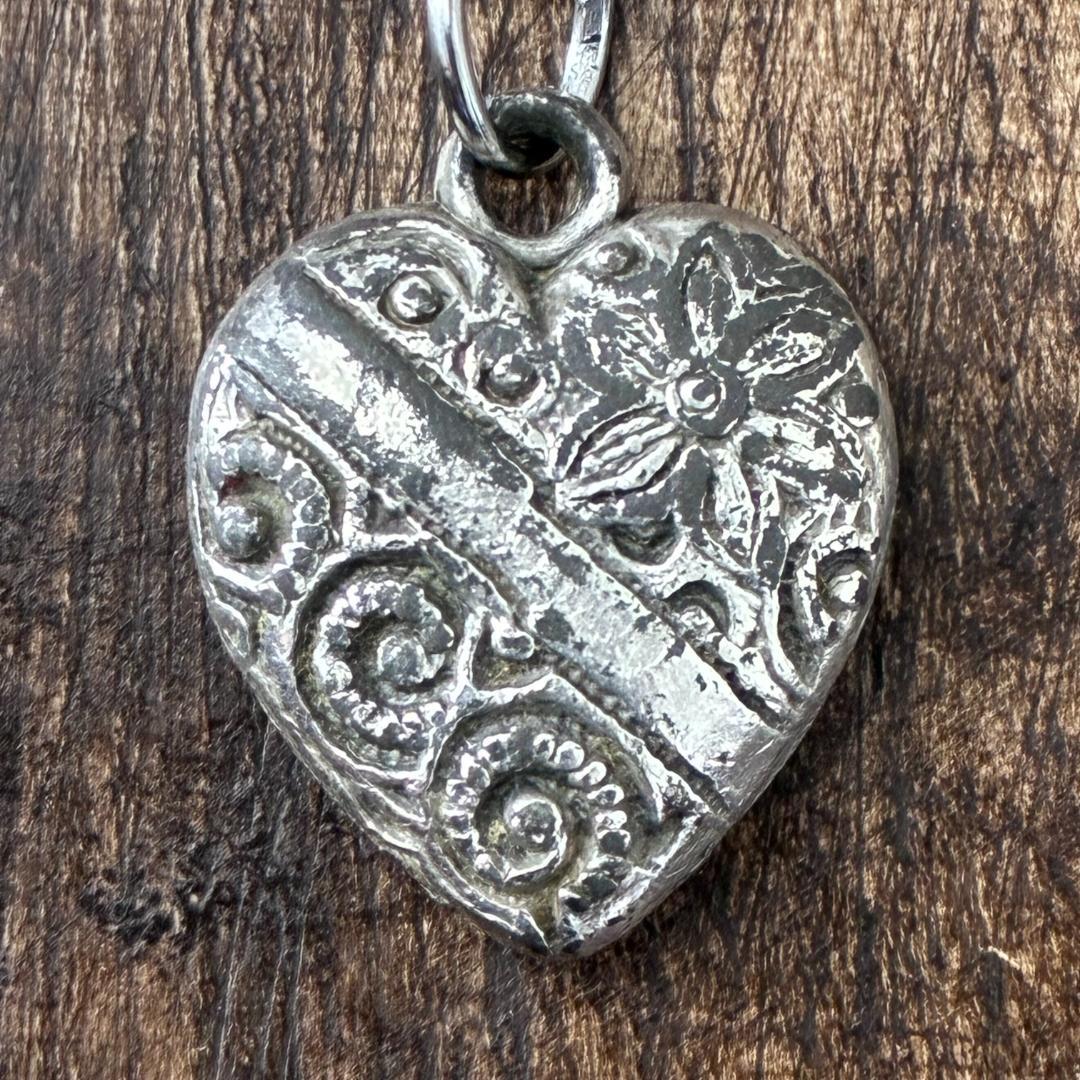 スウィートハートジュエリーSWIRL 花 シルバー ヴィンテージ ネックレス