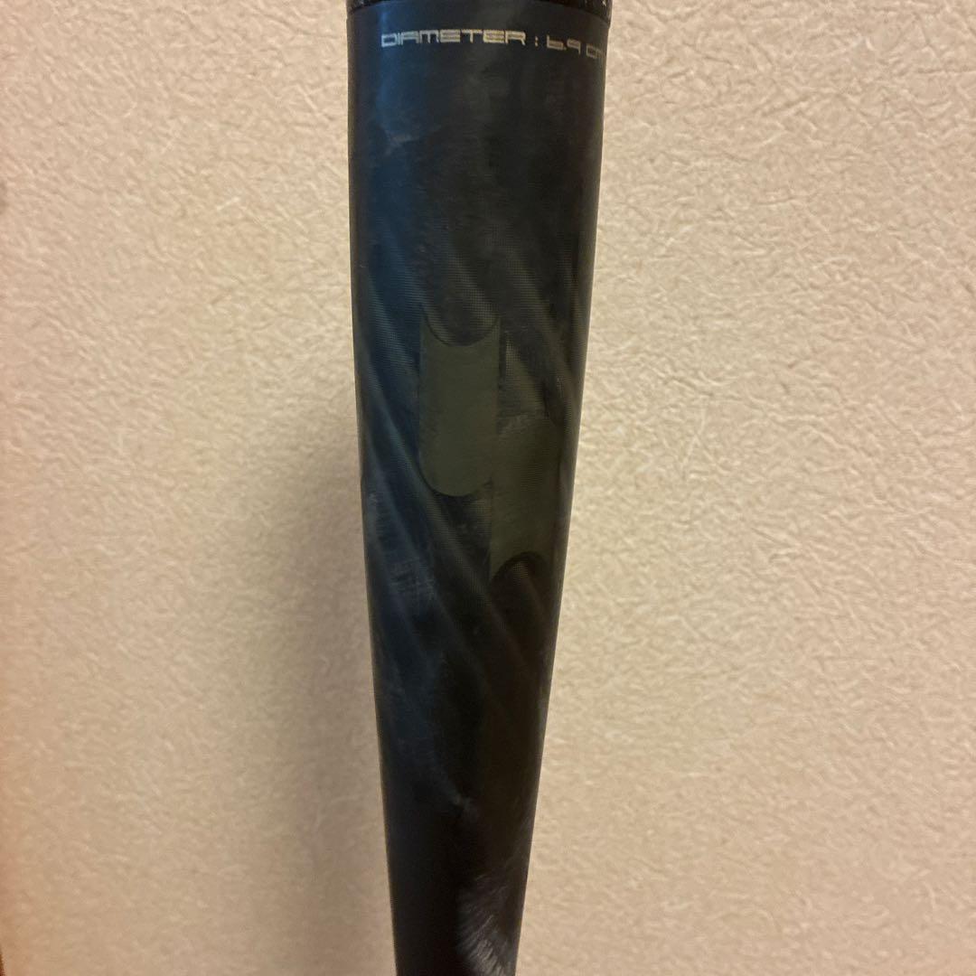 MM18 軟式バット カーボンファイバー　84㎝　670g
