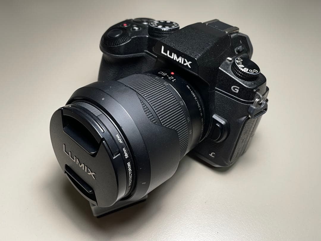 Panasonic ミラーレス一眼 LUMIX G8 レンズキット