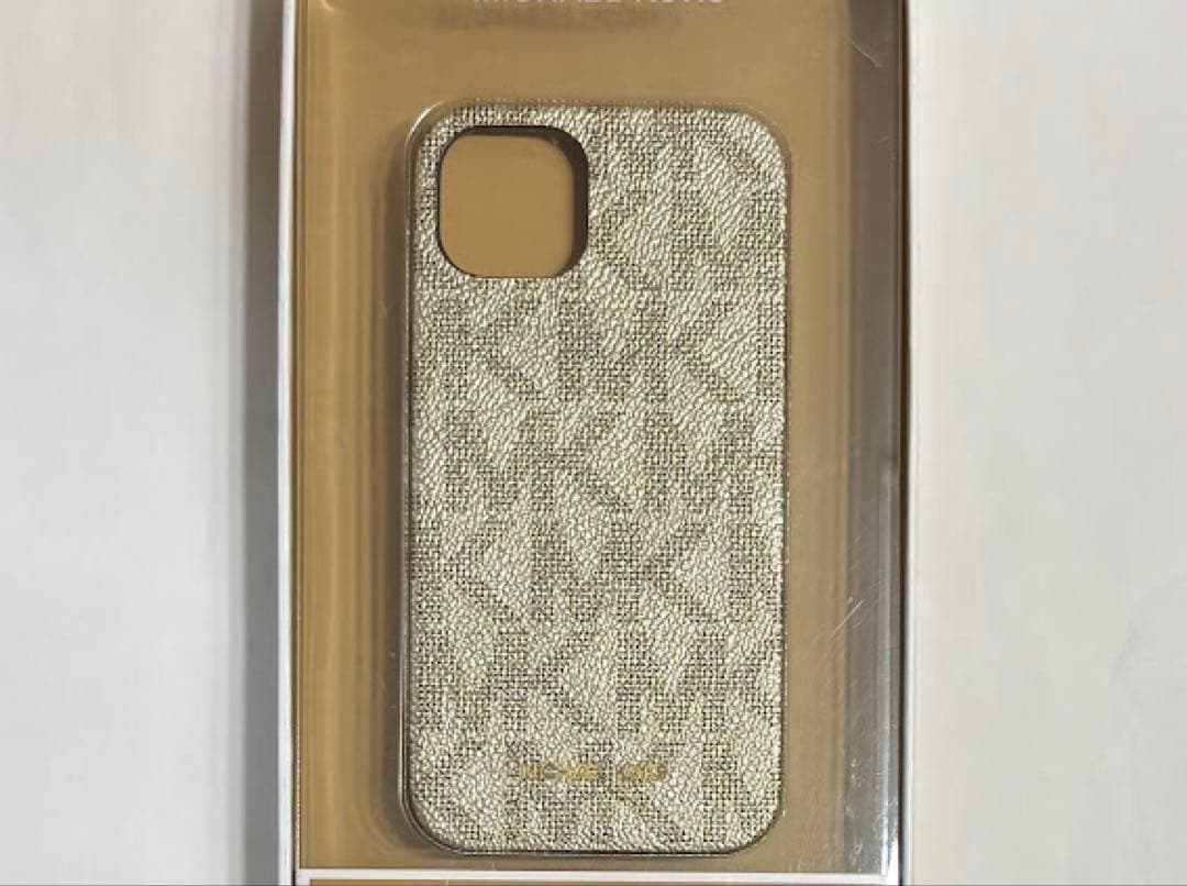 ❤️新品❤️MICHAELKORSiPhone13 対応ケースMKJH21PC07