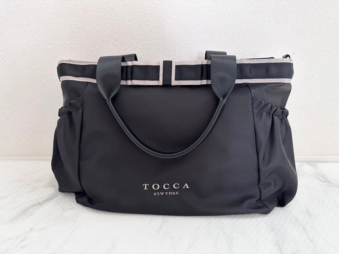 tocca DUAL RIBBON NYLON TOTE L トートバッグ L