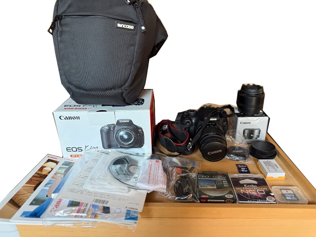 Canon EOS Kiss X5 レンズキット＋純正単焦点レンズ EF50mm