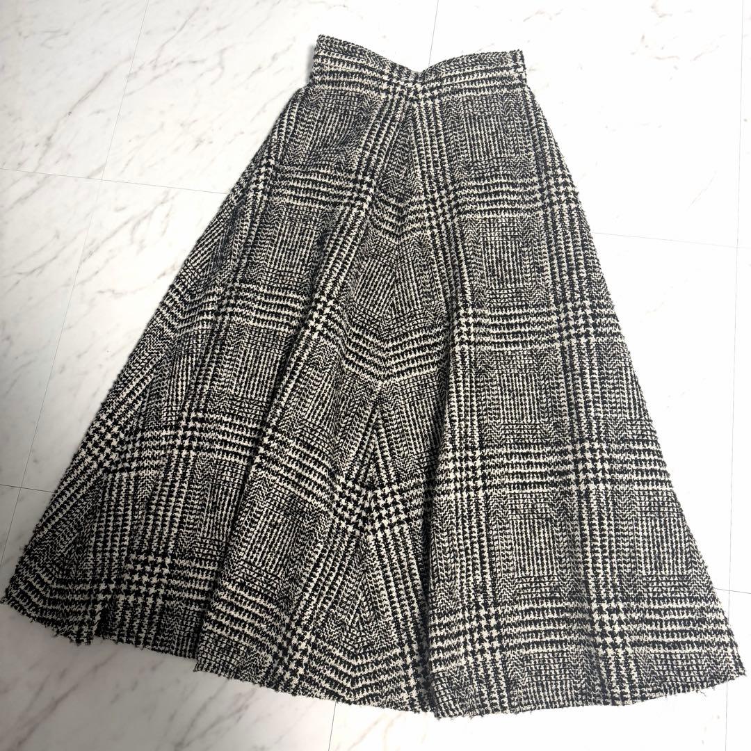 【美品】即完品✨️アニュアンス ウール チェック ツイード フレア スカート 黒