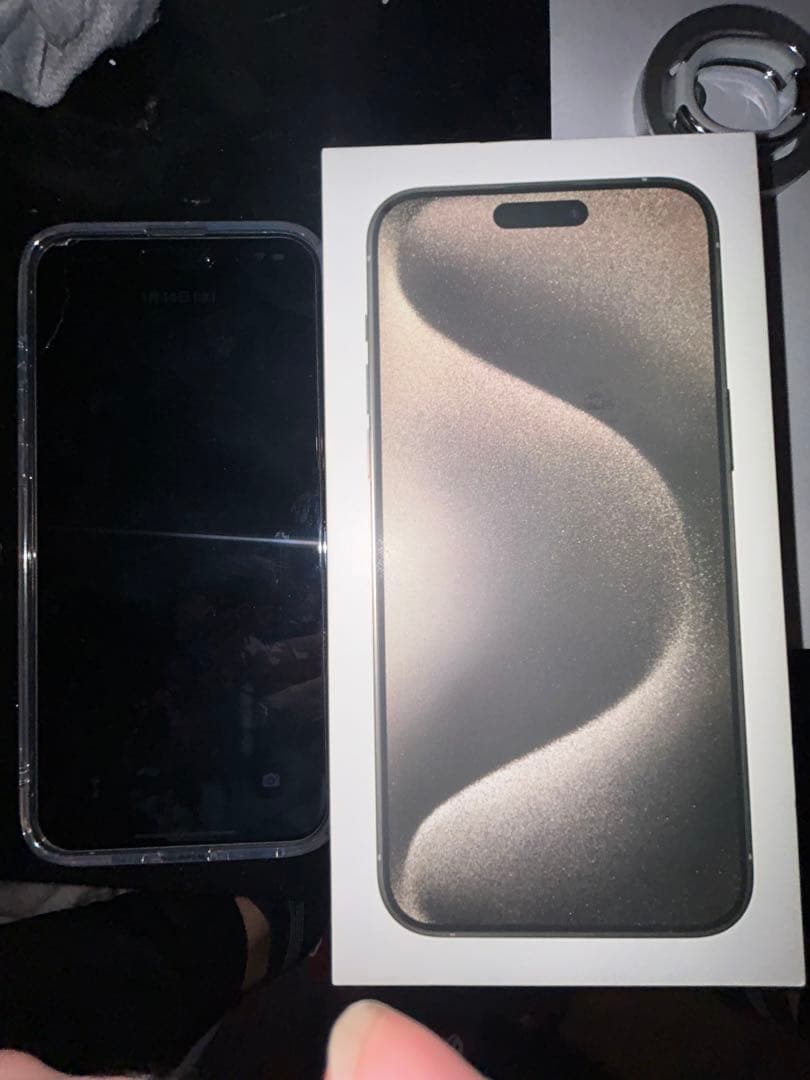 iPhone 15 Pro Max 256GB 超美品