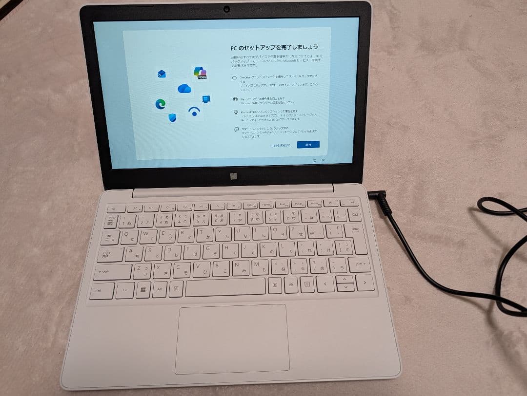 Windowsノート本体 Microsoft surface laptop se