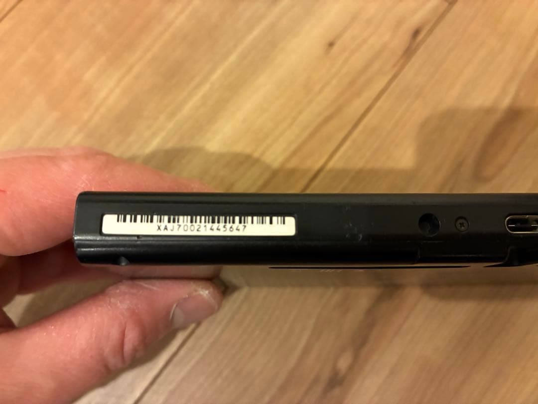 ぽ*こ様 Nintendo Switch 本体 ネオンイエロー・ネオンパープル