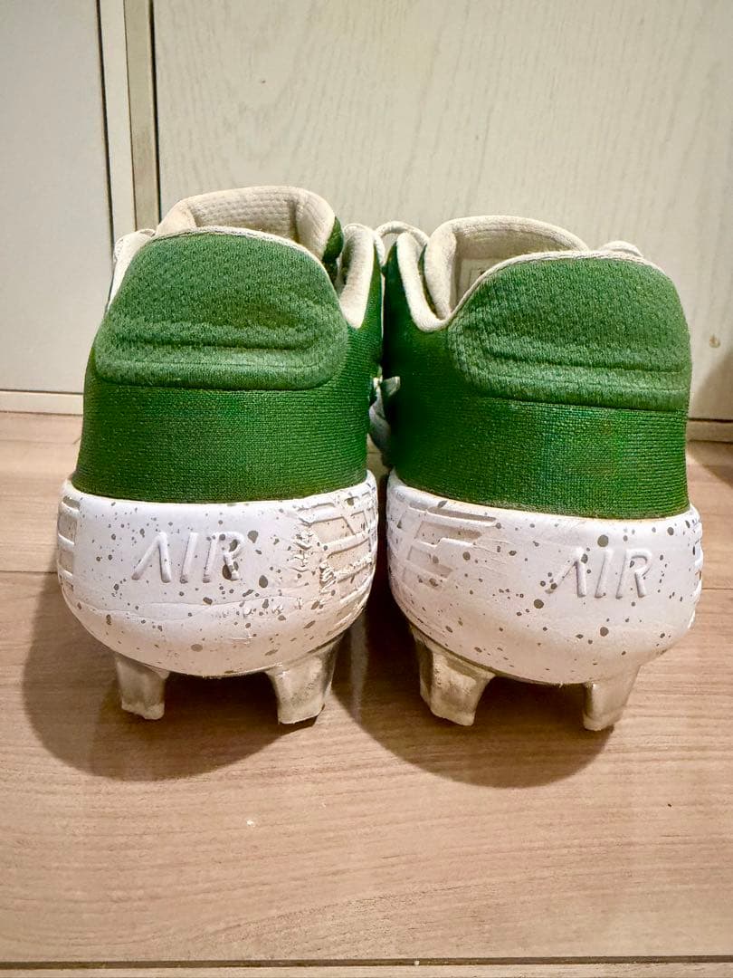 NIKE アルファ ハラチ エリート 3 LOW