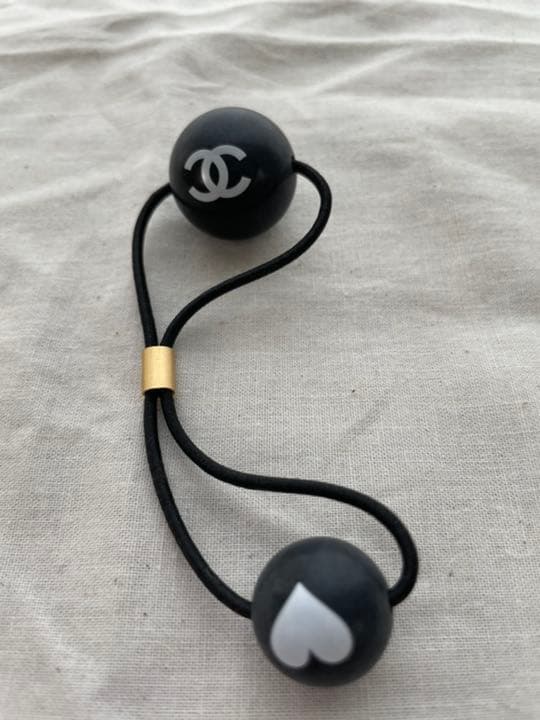 CHANELシャネルヘアゴム　ハート