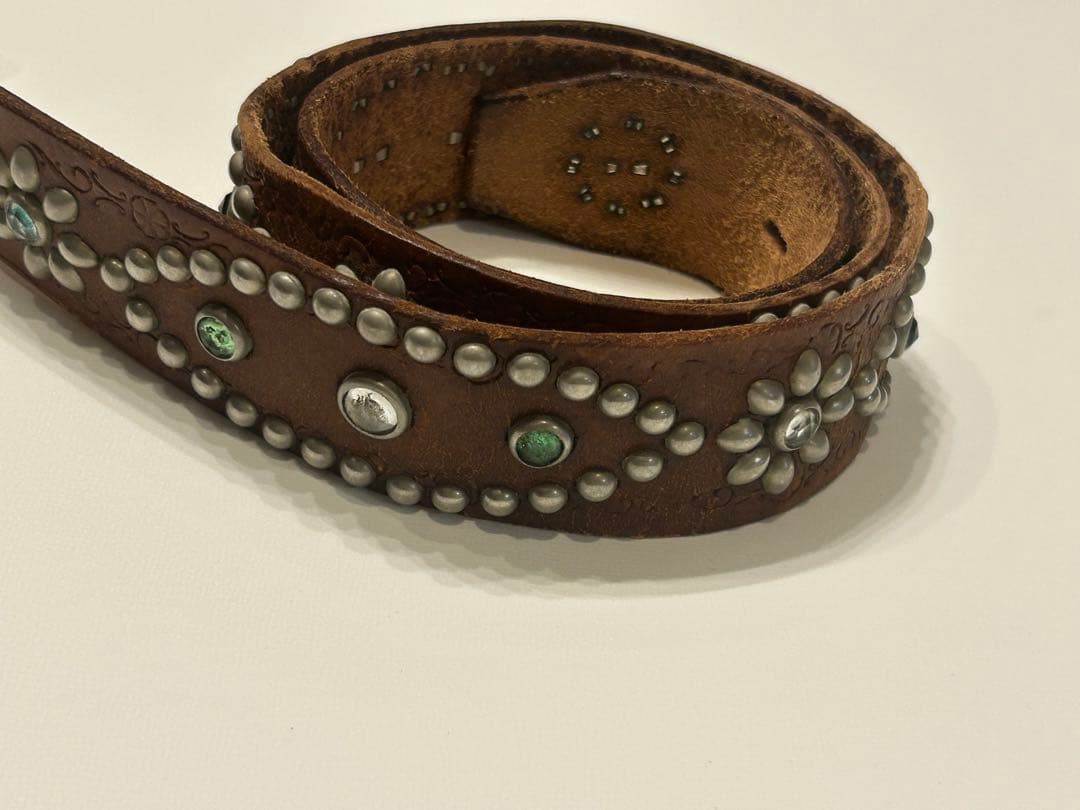 HTC◾️フラワースタッズベルト◾️サイズ36