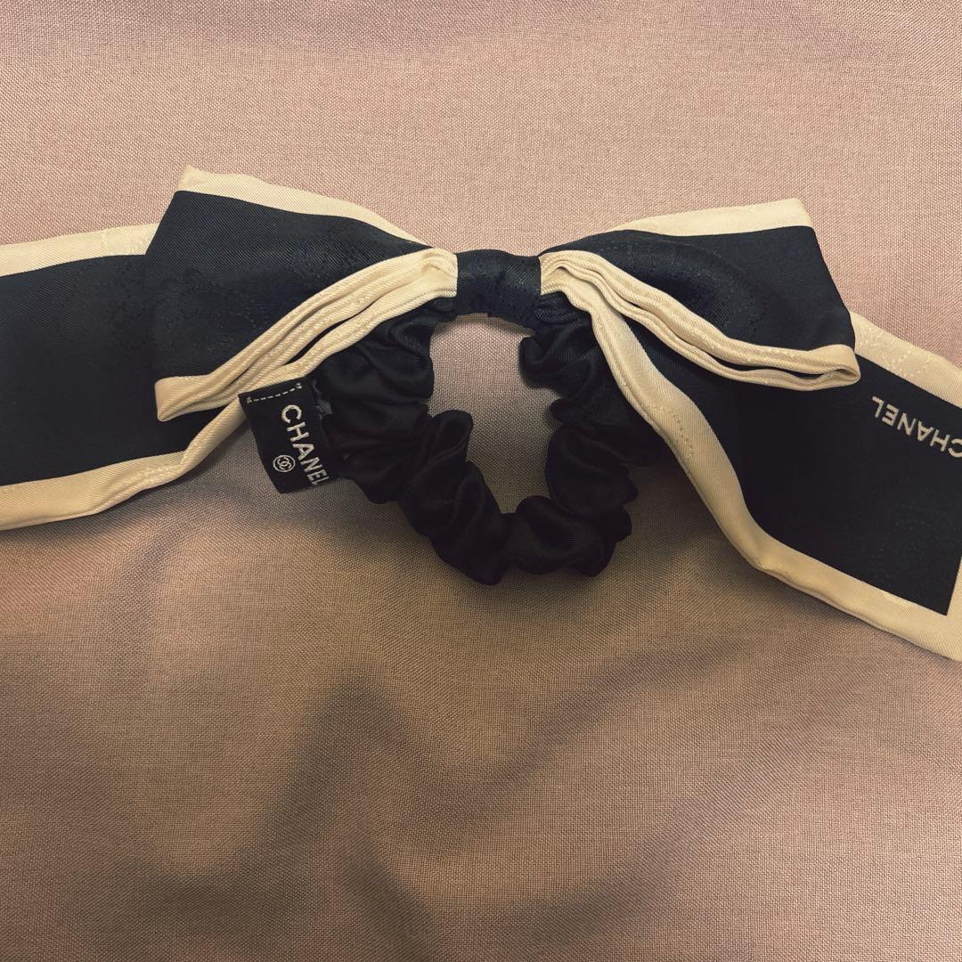 CHANEL リボン　シュシュ　ヘアゴム