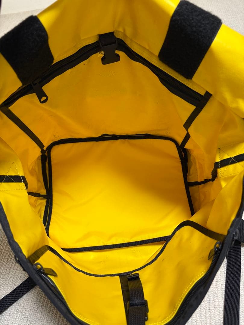 STUSSY × PORTER メッセンジャーバッグ