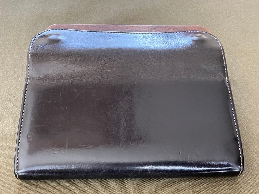 【WILDSWANS】　wave ウェイブ　旧ロゴ　王冠ロゴ　マリン　サドル