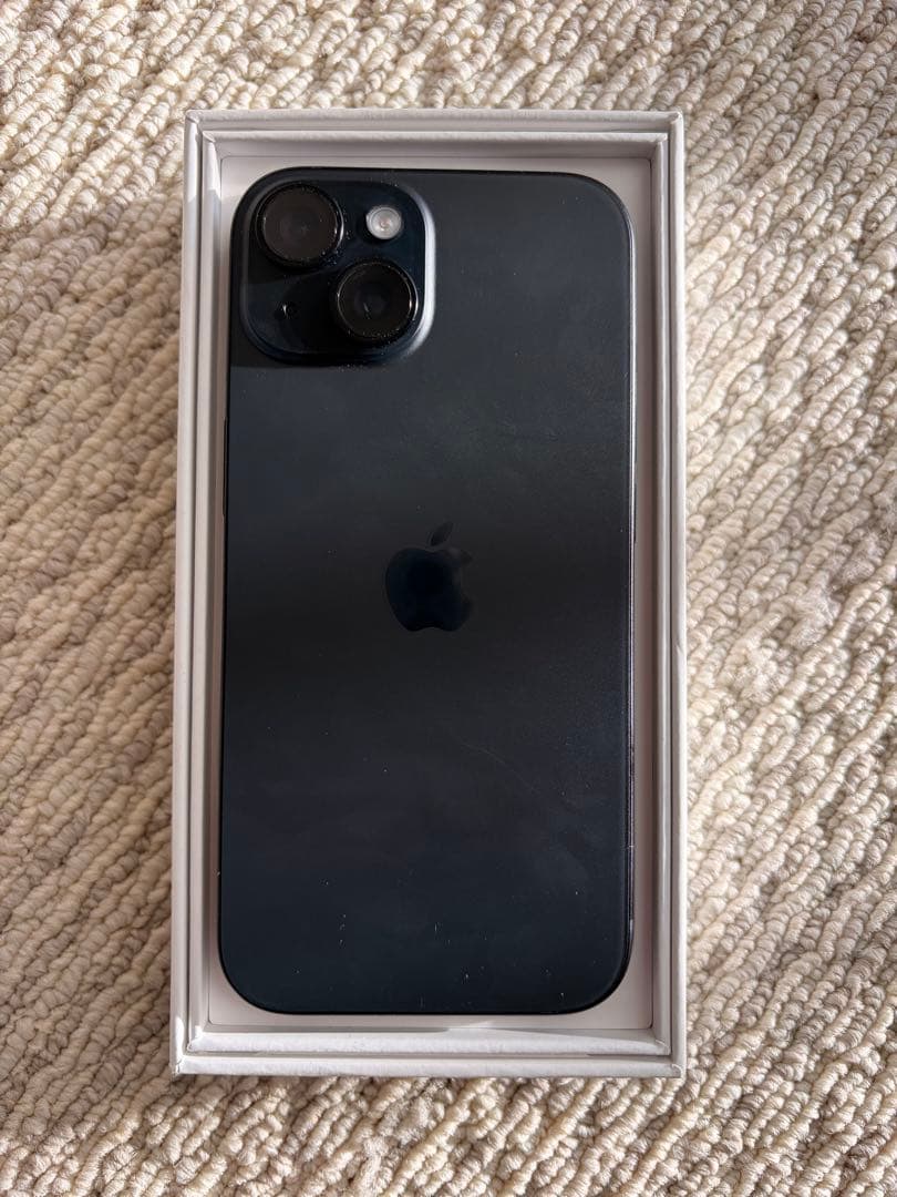 Apple iPhone 15 ブラック 128GB