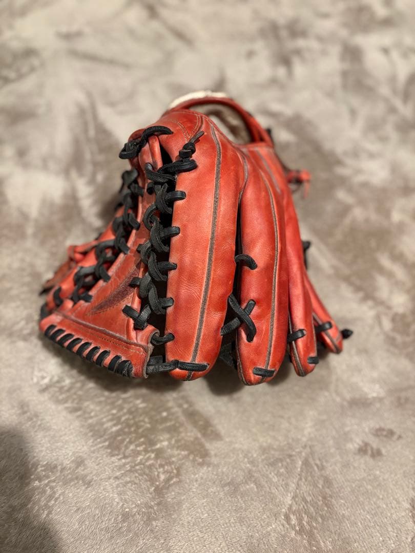 ピ*ウ様 ミズノ　グローバルエリート　硬式用 外野手用グラブ レッド 高校野球対