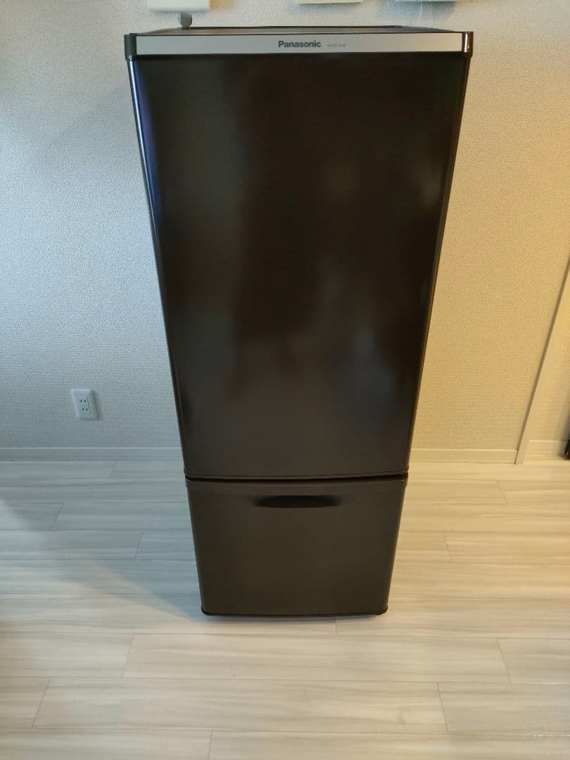 【最終値下げ！】Panasonic 冷蔵庫 NR-B176W-T 168L中古