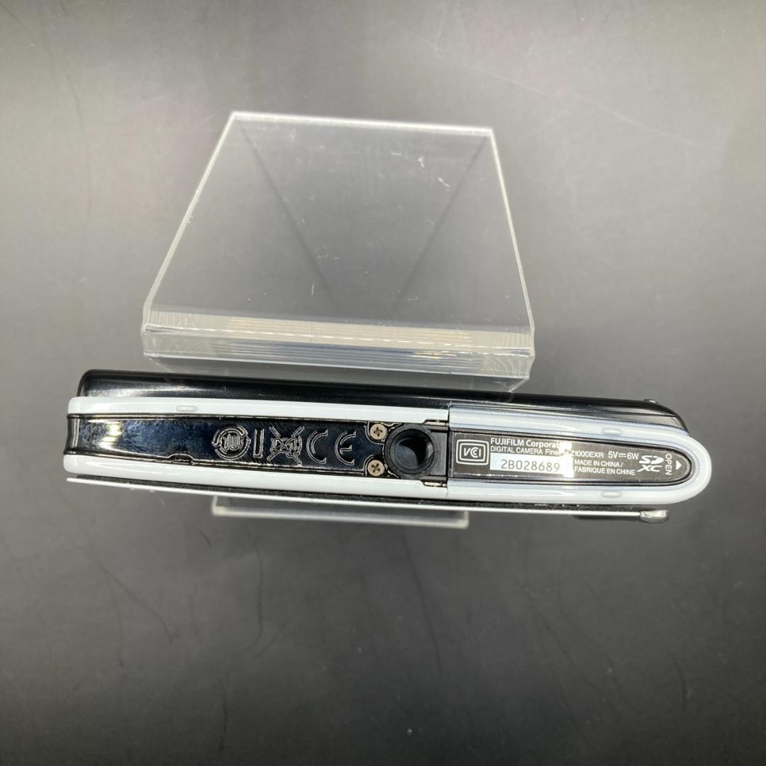 【美品】富士フィルム FinePix Z1000EXR 白 ホワイト 箱付き