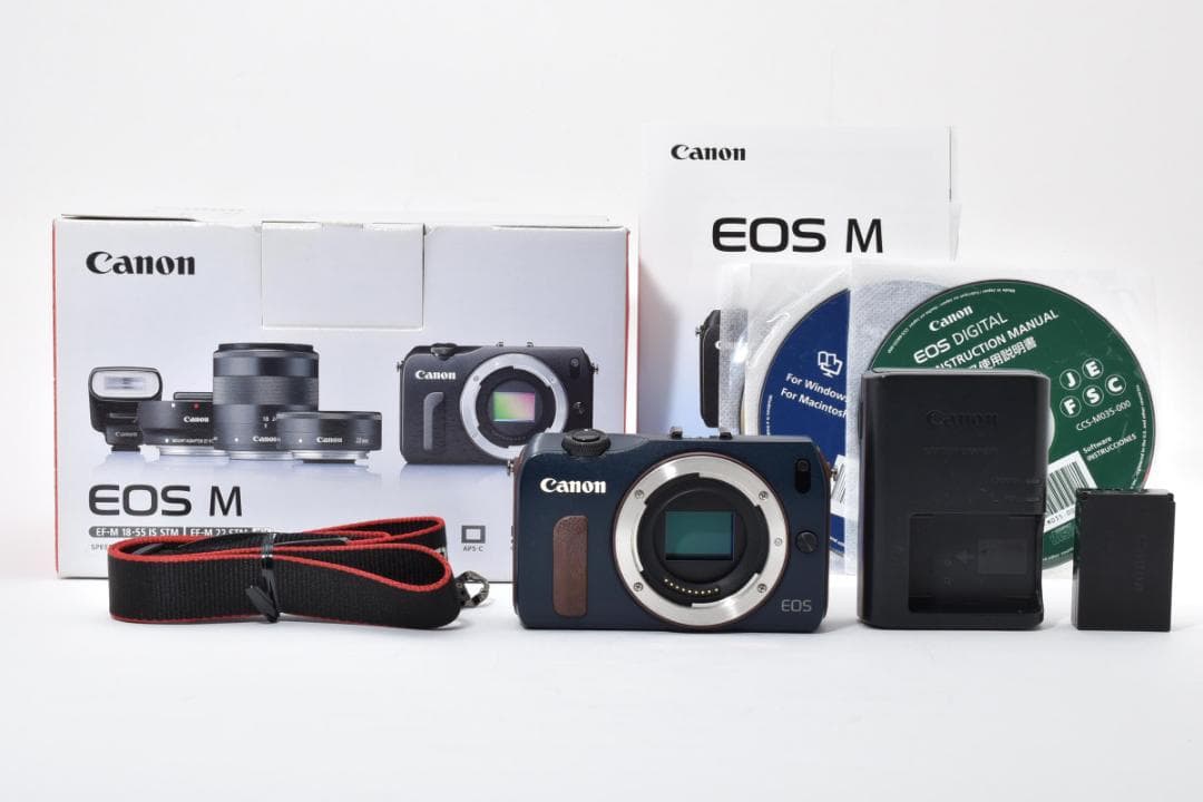 ★極上品★キヤノン EOS M ベイブルー 元箱付き #1507