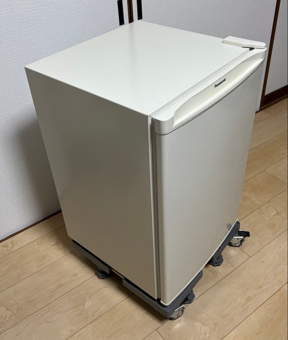美品中古 1ドア ノンフロン冷蔵庫 NR-A80D-Wパナソニック