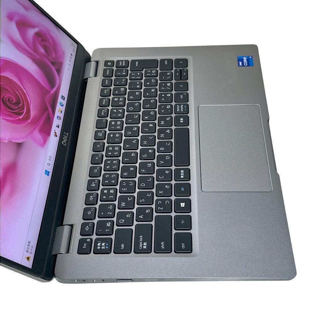 DELL　高性能【i7第11世代★16GB】13.3型／ノートパソコン 694