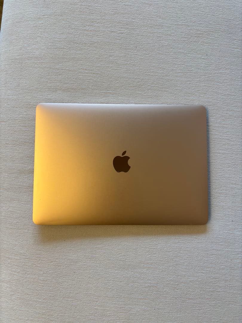 MacBook Air 13インチ ゴールド 8GB/256GB