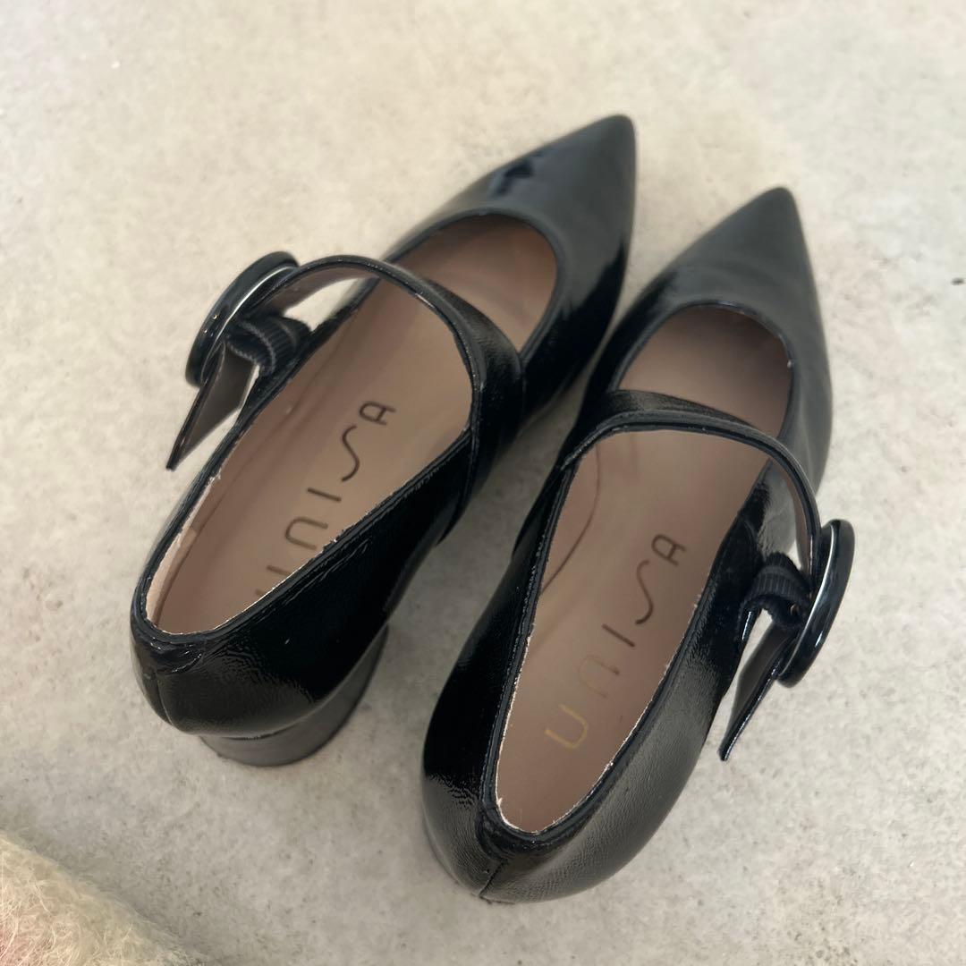 UNISA ブラック ポインテッドトゥ パンプス 35