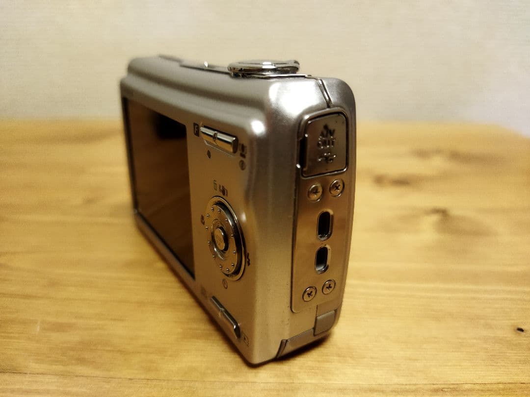 富士フイルム　F100fd