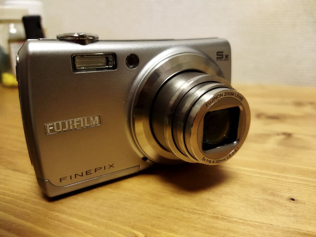 富士フイルム　F100fd