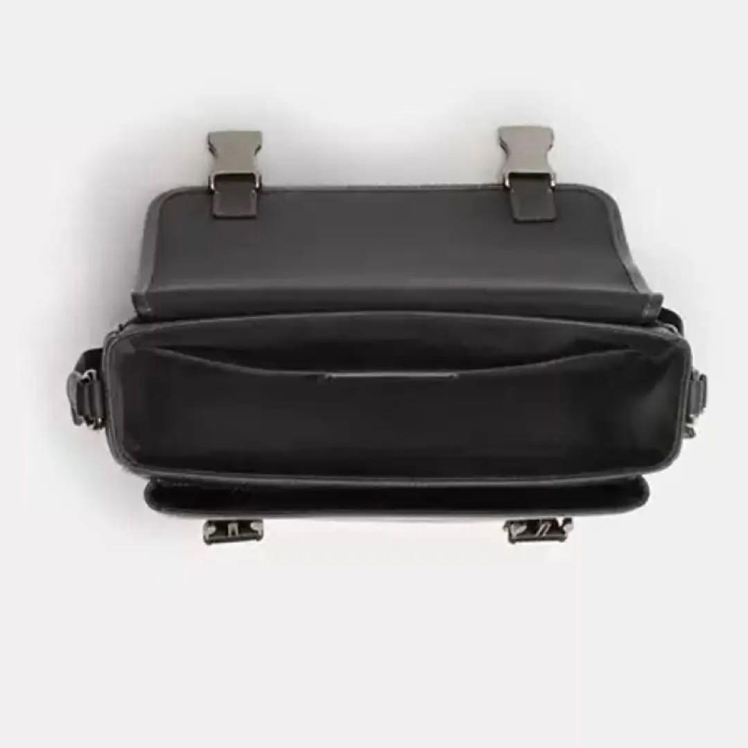 コーチ メッセンジャーバッグ