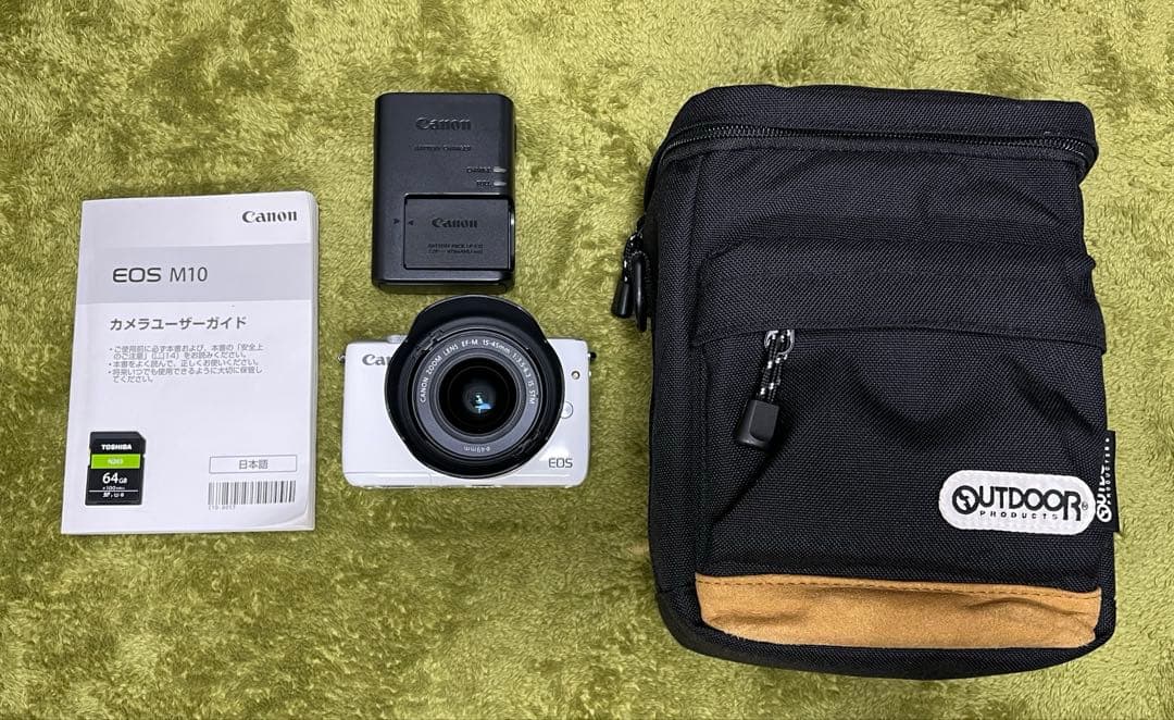 【極美品】Canon EOS M10 15-45mmレンズ付き おまけあり