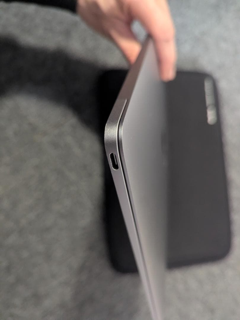 【画面新品級】MacBook 12 2017 充放電132回 動作診断済