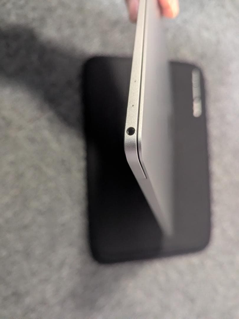 【画面新品級】MacBook 12 2017 充放電132回 動作診断済