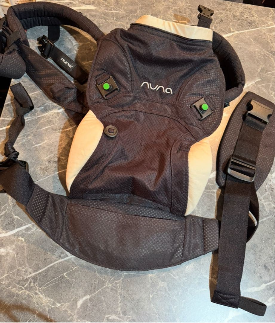 nuna カドルクリック　キャビア