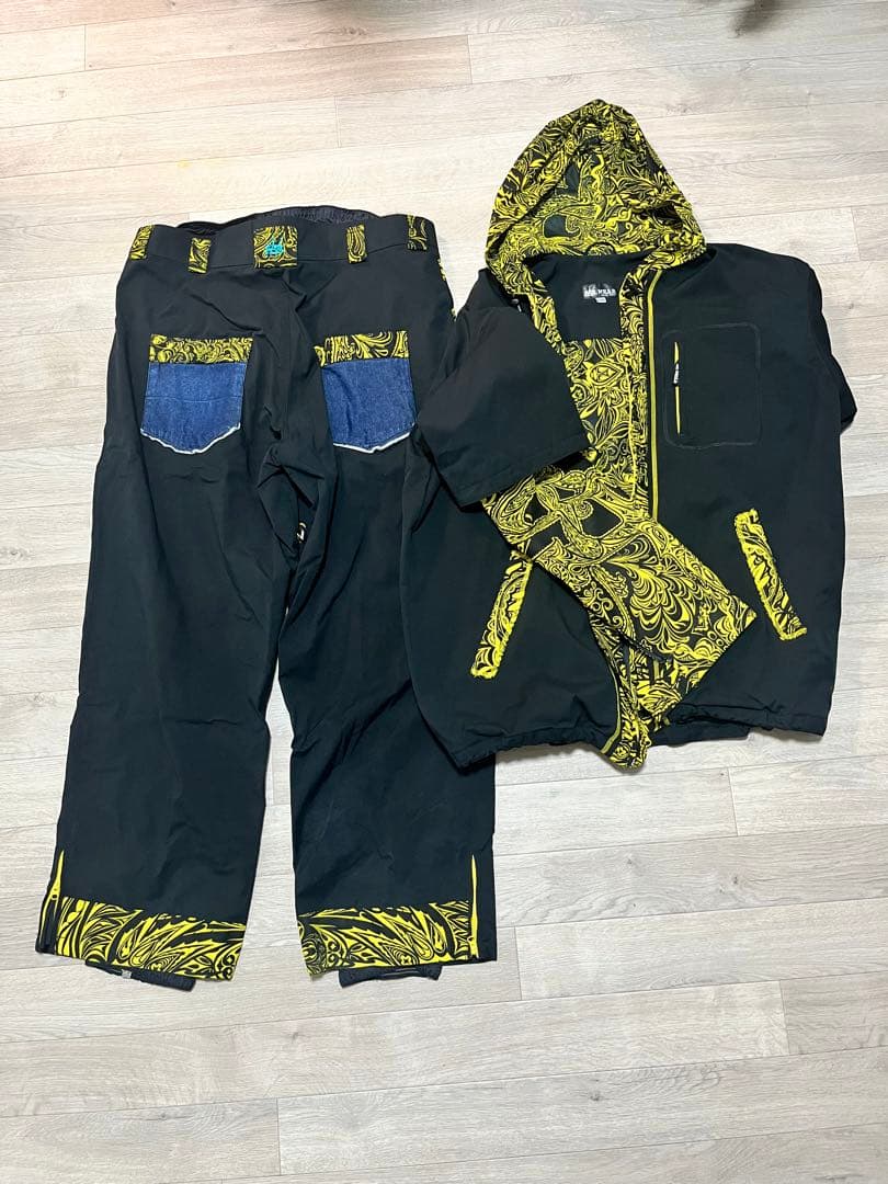 S.WEAR ブラックイエロー上下セット