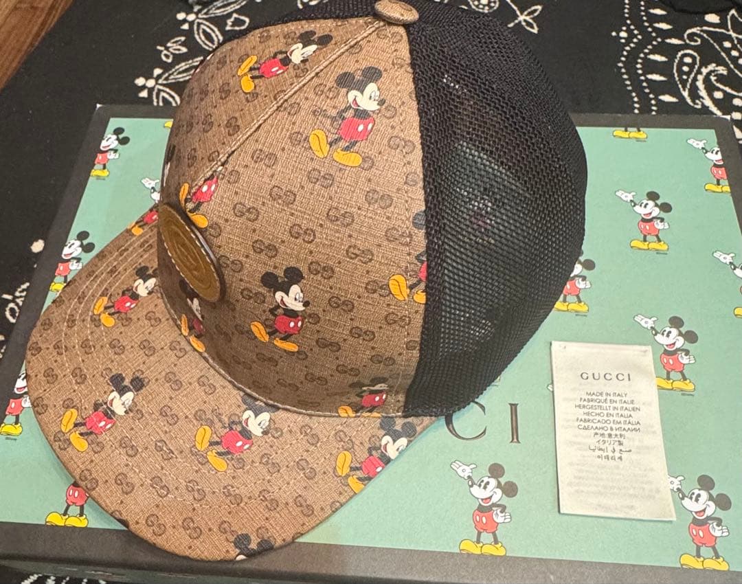 M*n様 GUCCI ミッキー　キャップ