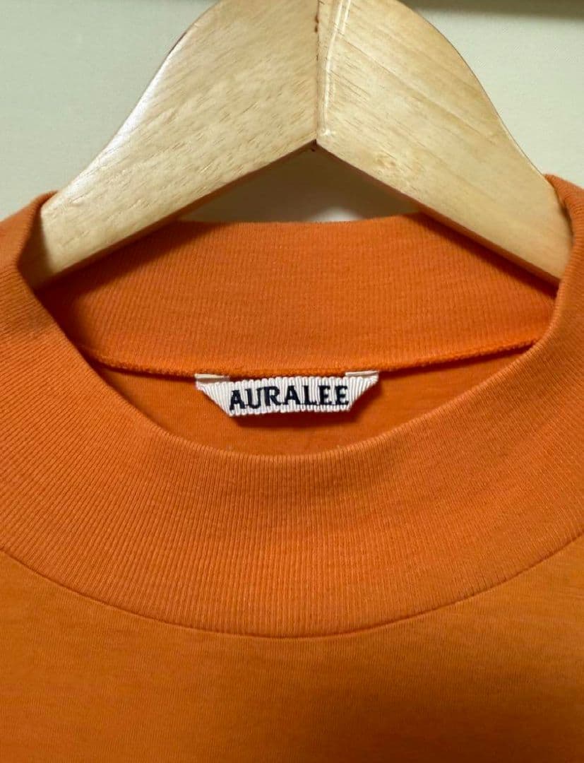 25日迄特価 AURALEE ハイネック ニット 22サイズ4